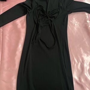 Elegant Black Long-Sleeve Dress